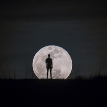A New View of the Moon with Wylie Overstreet