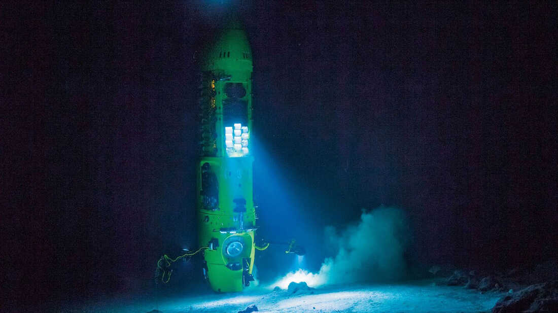Under Pressure: Exploring the DeepSea Challenger Sub at the RCGS