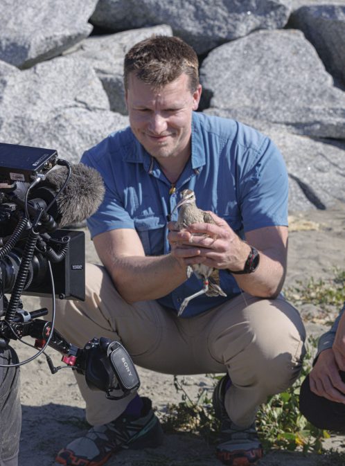 Tagging Migratory Birds with the Wings of Survival Expedition